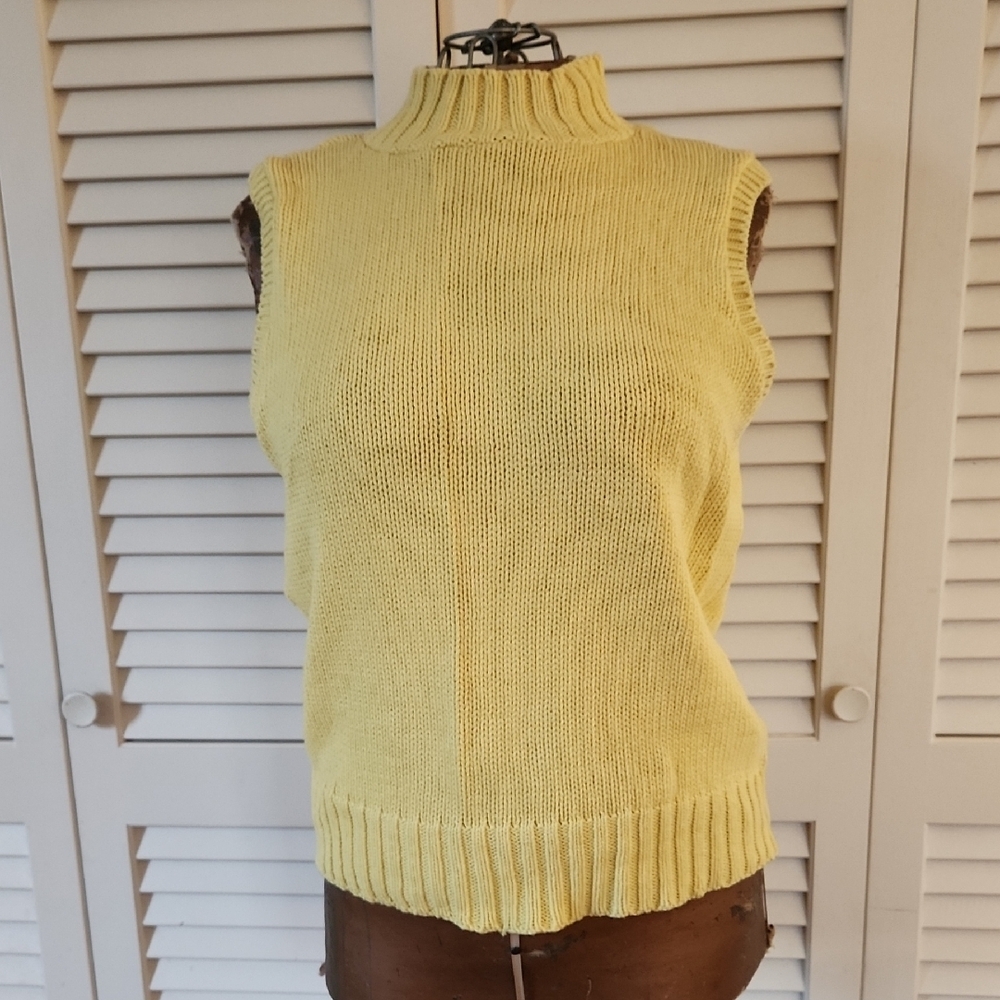 United States Sweaters Yellow Cotton Mock Sleeveless Turtleneck